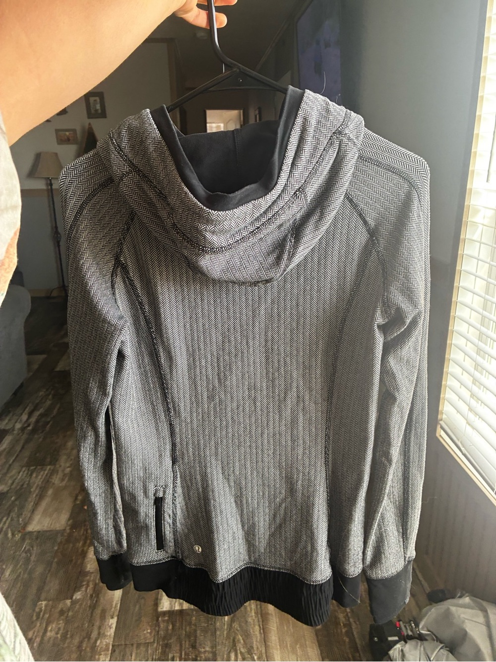 Lululemon pullover - Picture 2 of 5